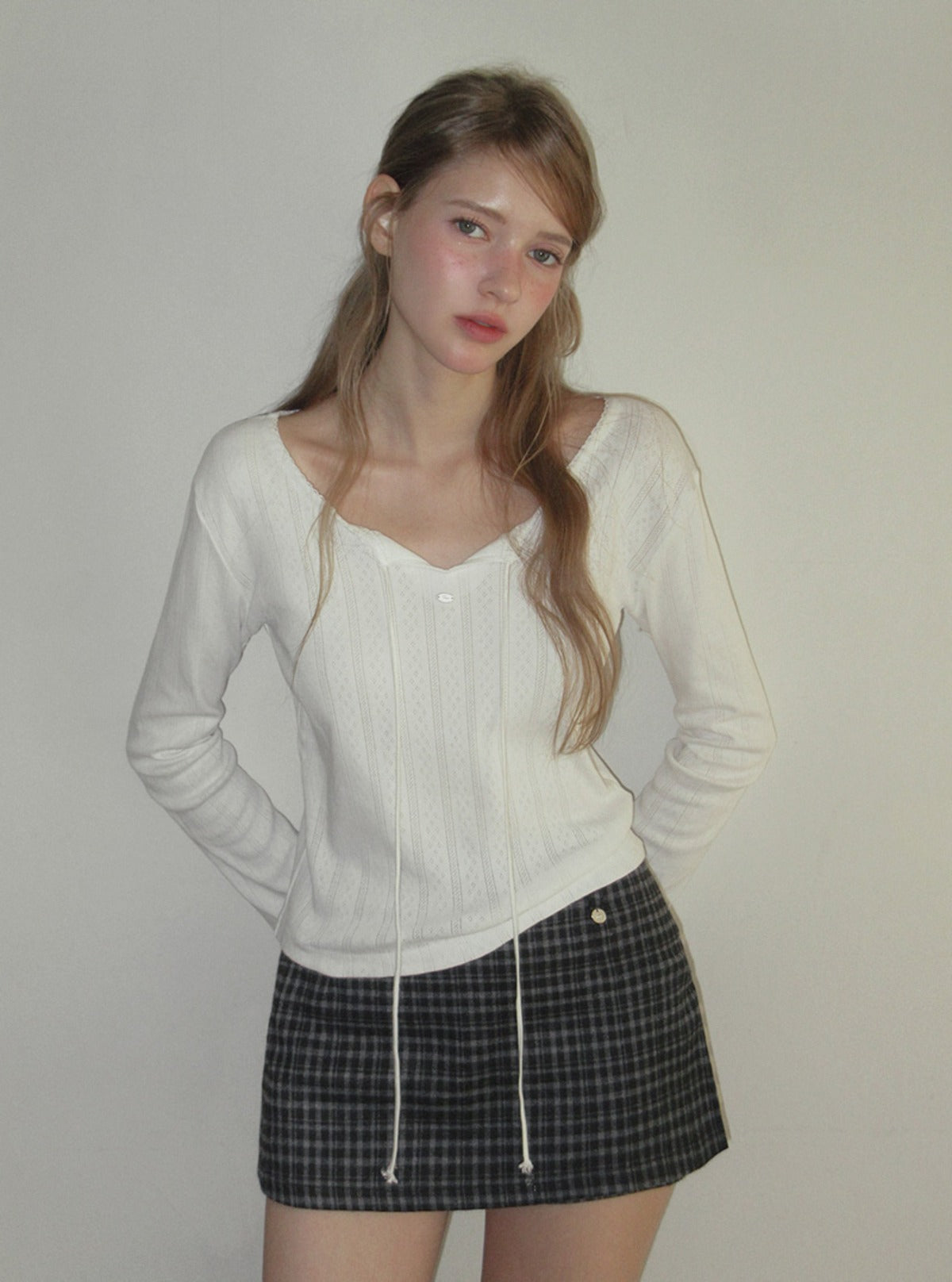 TWEE Wend punching lace strap long sleeve T-shirt | Main product image