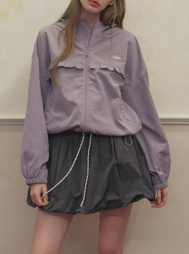 TWEE Bender frill nylon hood windbreaker jumper | Product styling view 10