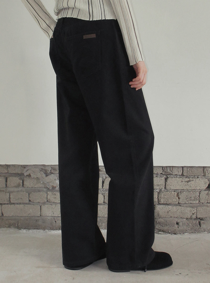 TWEE Pellit basic semi-wide long pants | Product styling view 7