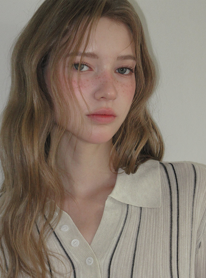 TWEE Polin collar vertical ribbed long sleeve knit | Product styling view 8