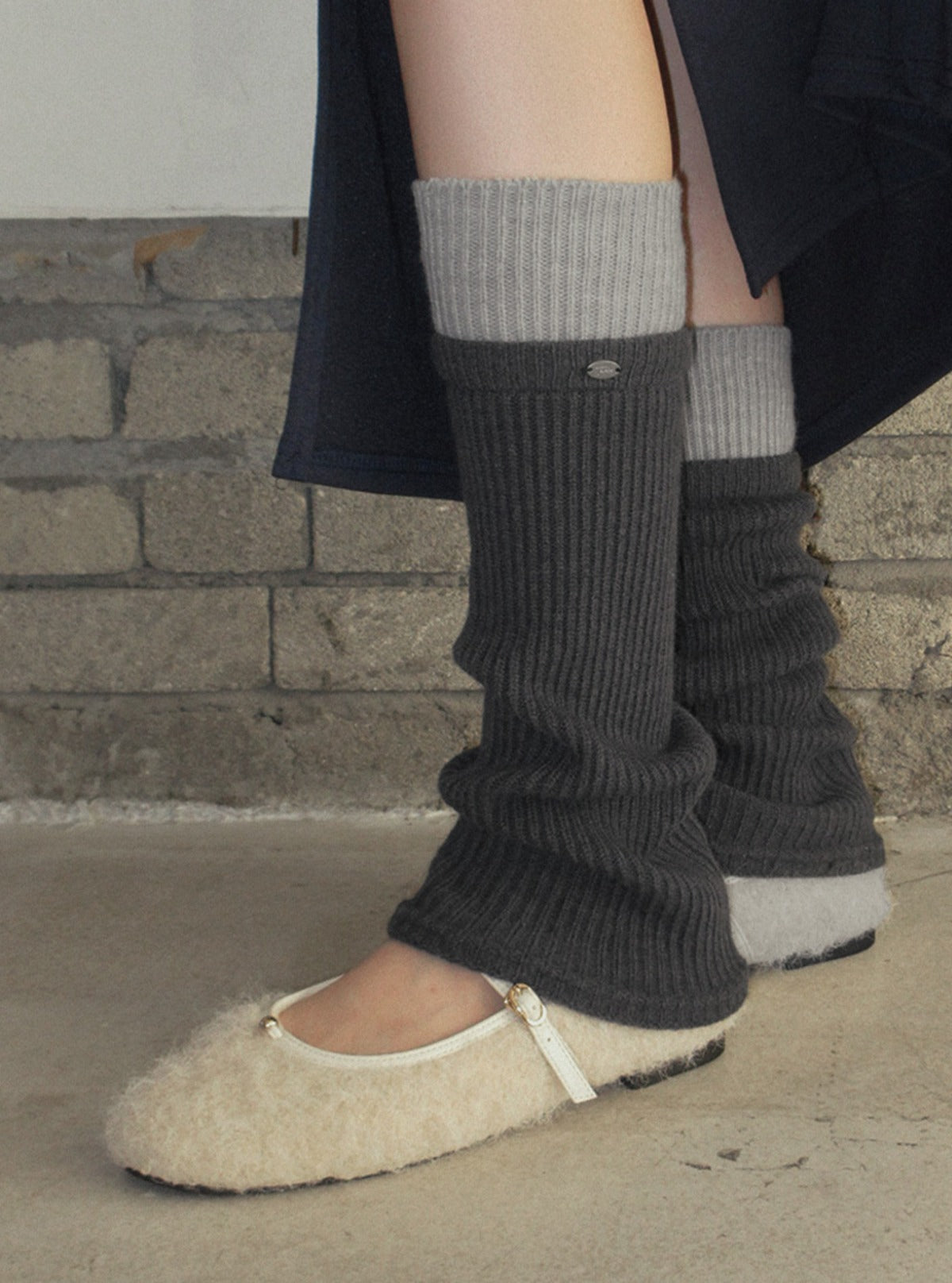 TWEE Riol contrast knit leg warmers | Main product image