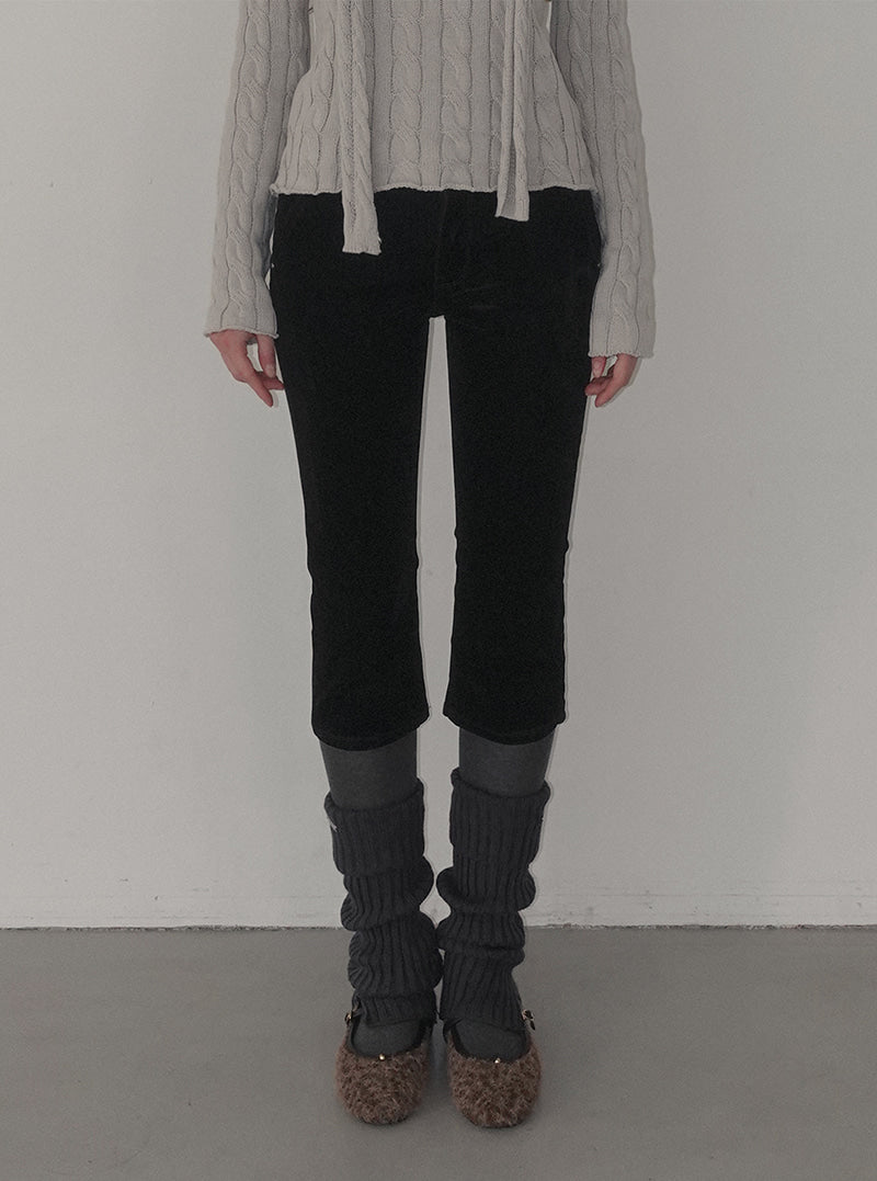 Tiken suede capri pants | View 4
