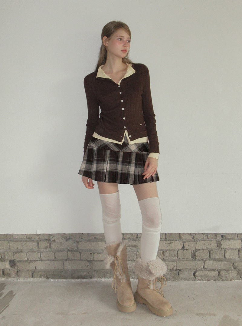 TWEE Rie basic ribbed knit long sleeve cardigan | Product styling view 4