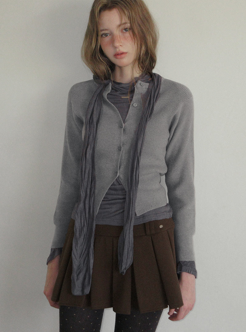 TWEE Coers round/V-neck long sleeve knit cardigan | Product styling view 6