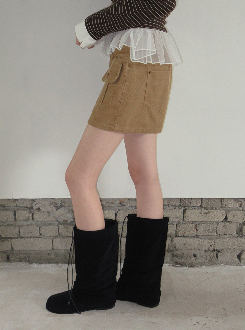 TWEE Nutt big pocket corduroy shorts | Product styling view 5