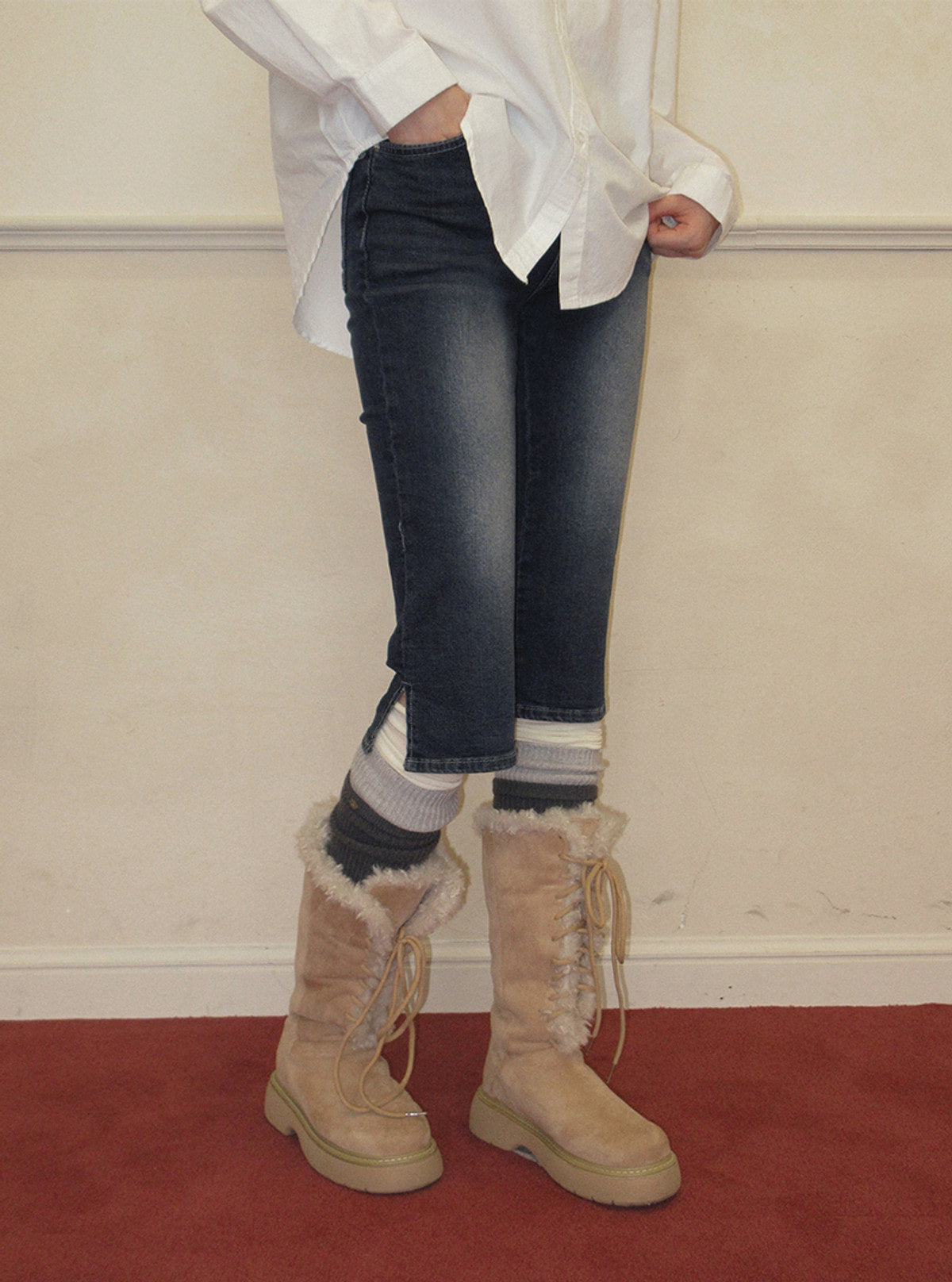 TWEE Dezel washed capri denim pants | Product styling view 4