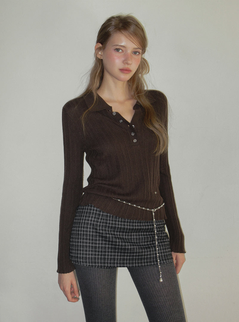 TWEE Polin collar vertical ribbed long sleeve knit | Product styling view 3