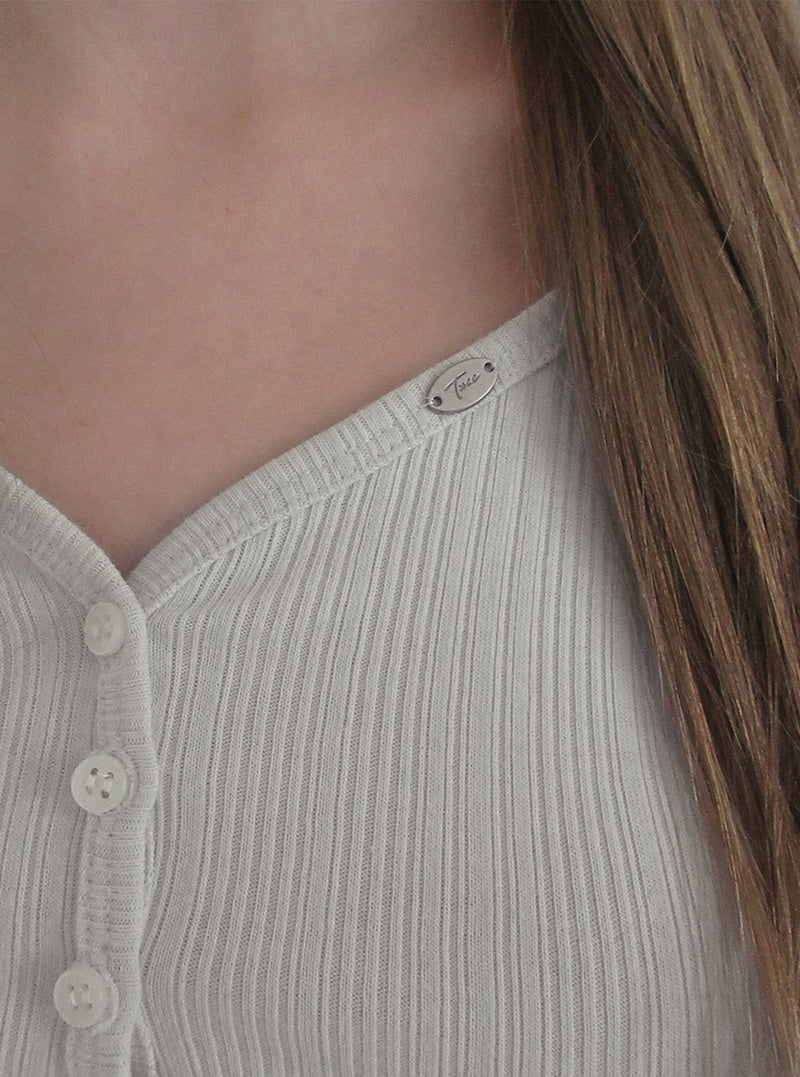 TWEE Enti button V-neck ribbed long sleeve T-shirt | Product styling view 6