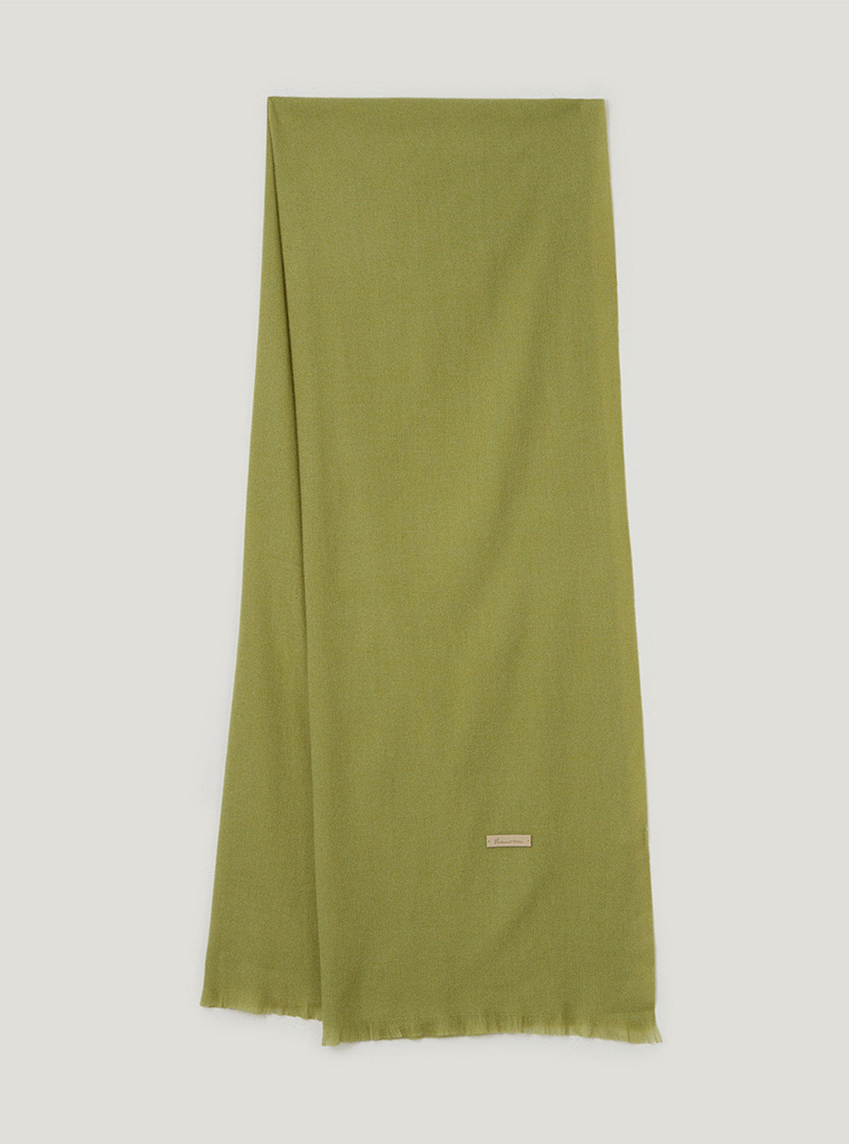 Kain basic color long muffler | Olive cutout