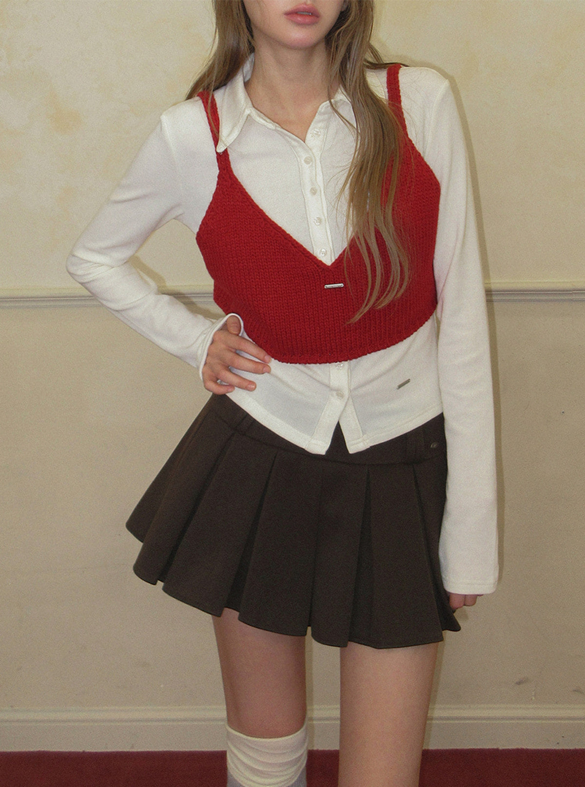 TWEE Hesi suede pleated mini skirt | Product styling view 16