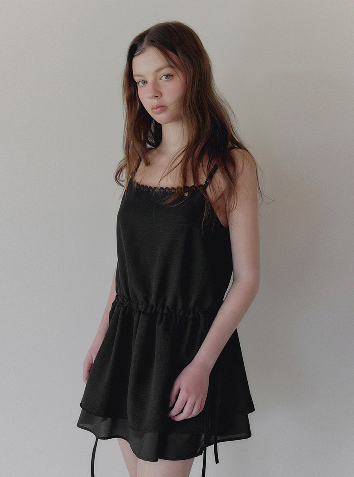 Urat Lace Layered Sleeveless Dress