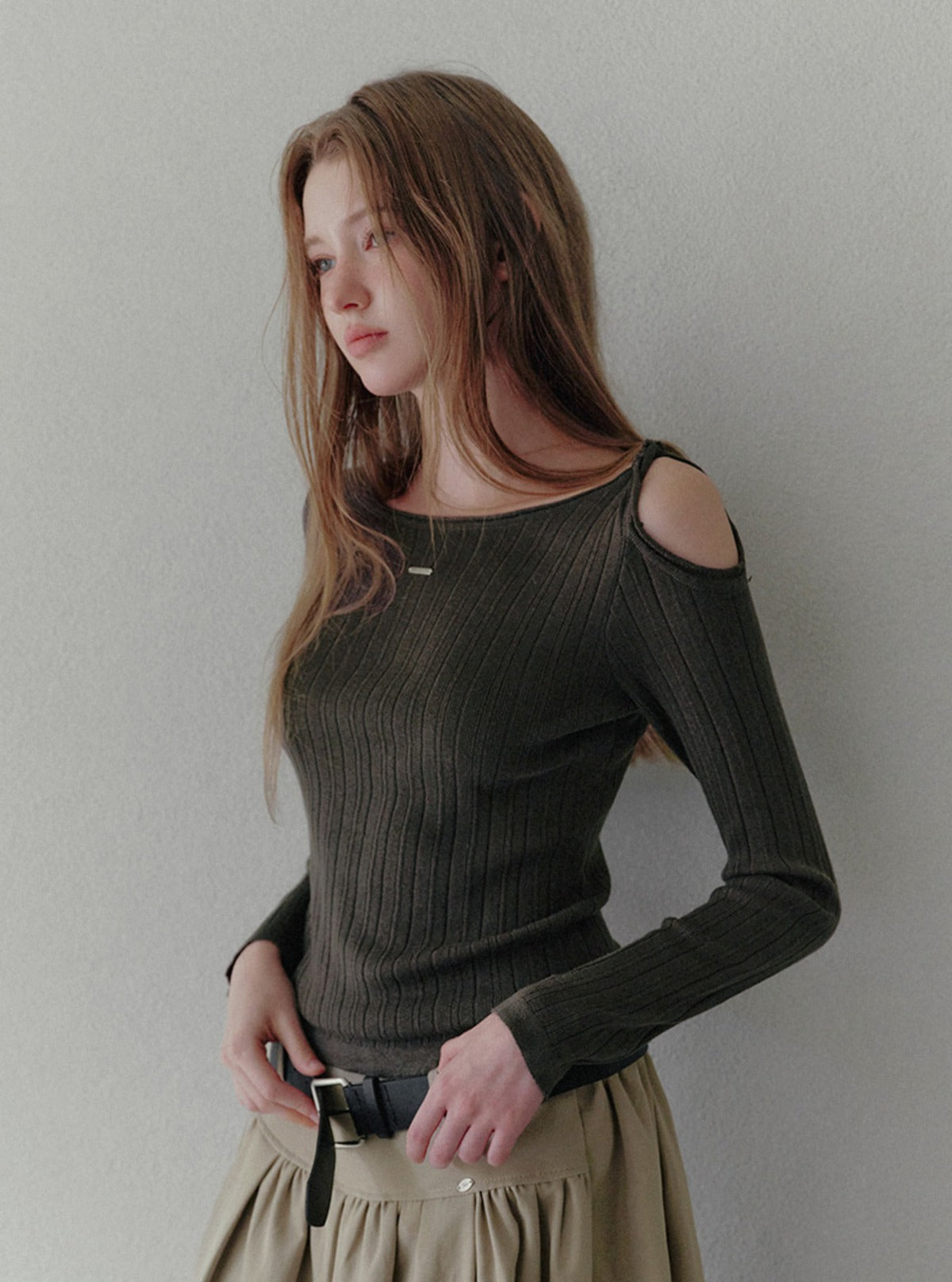 Roman asymmetric shoulder twist long sleeve knit | Main