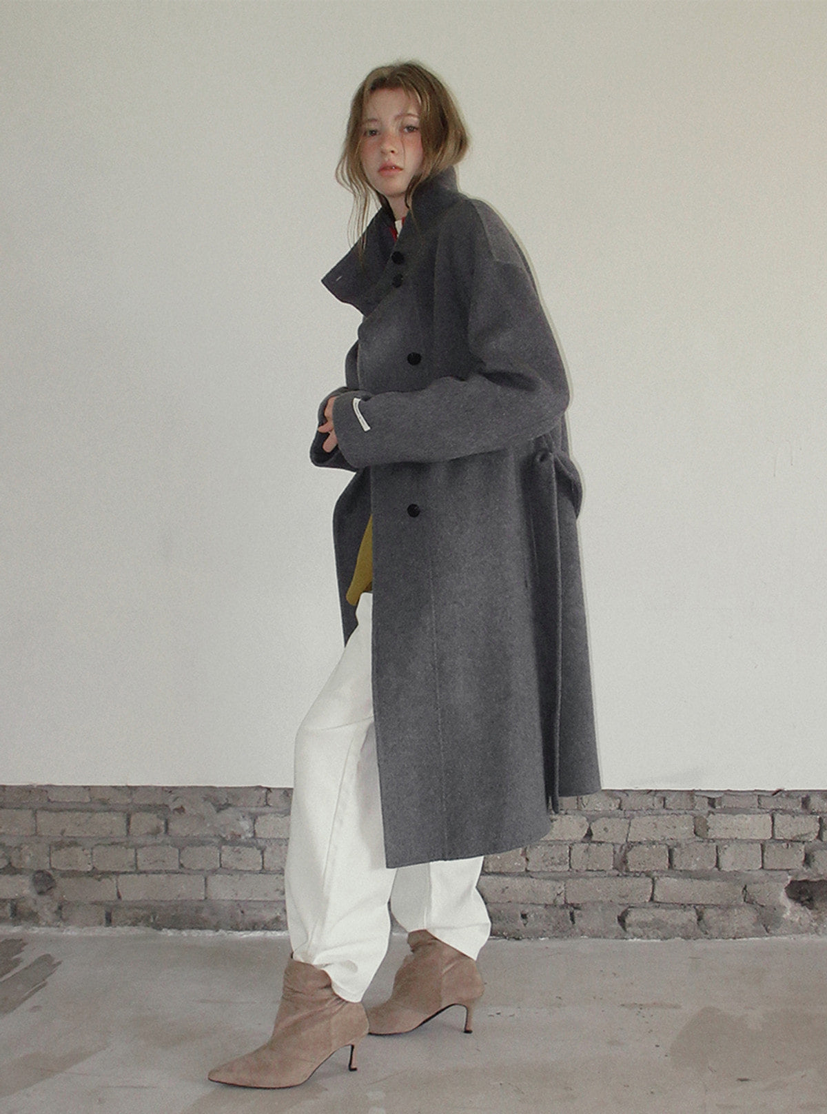 Obez asymmetric button handmade long coat (strap set) | View 12