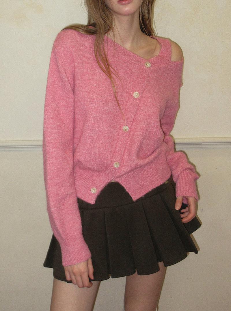TWEE Newel diagonal button long sleeve knit | Product styling view 6