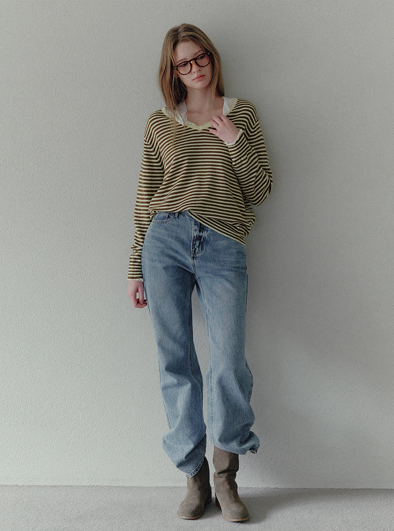 Letter V-neck stripe long sleeve knit | View 4