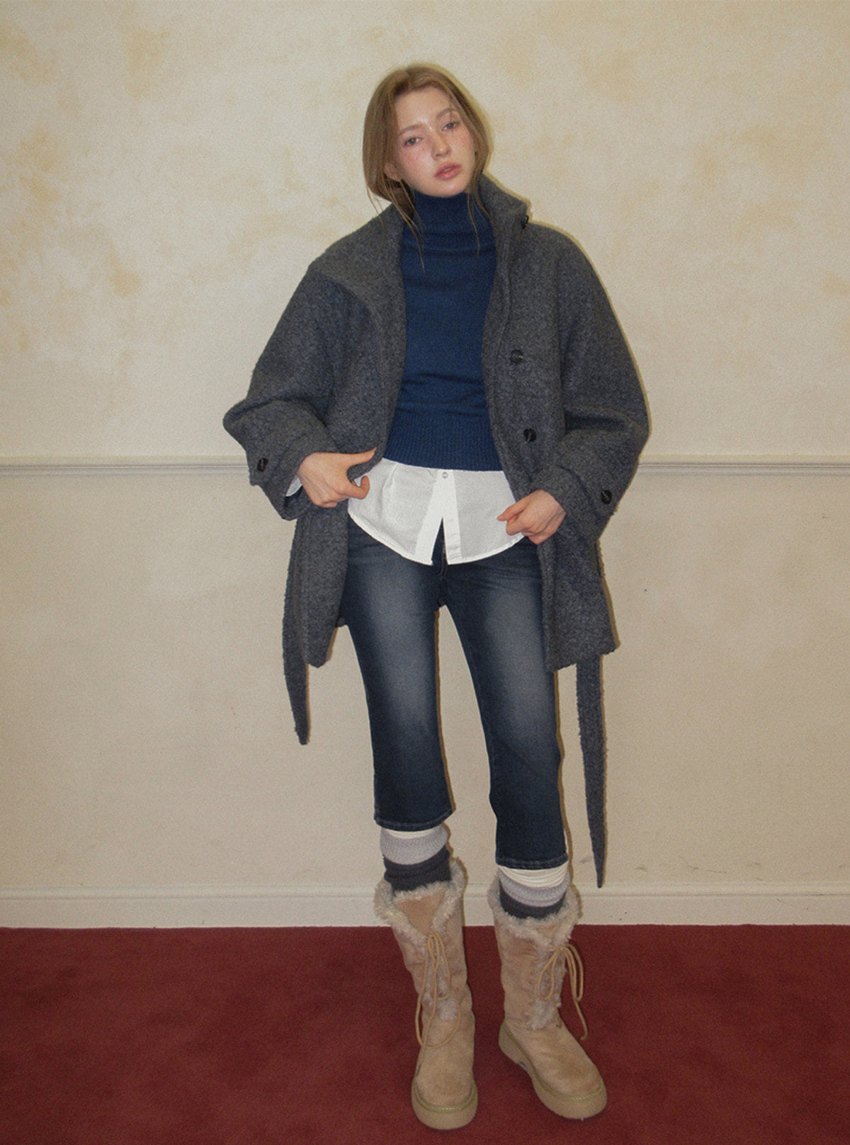 TWEE Obins boucle half coat (strap set) | Product styling view 9