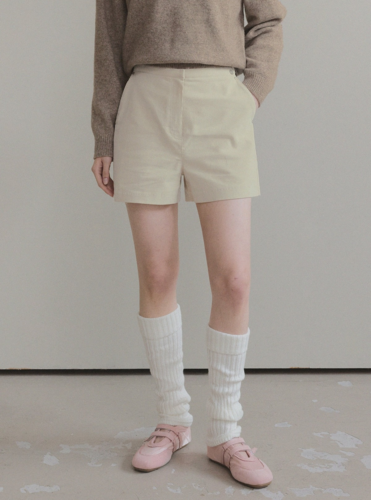 Lopt Rivet Corduroy Half Pants