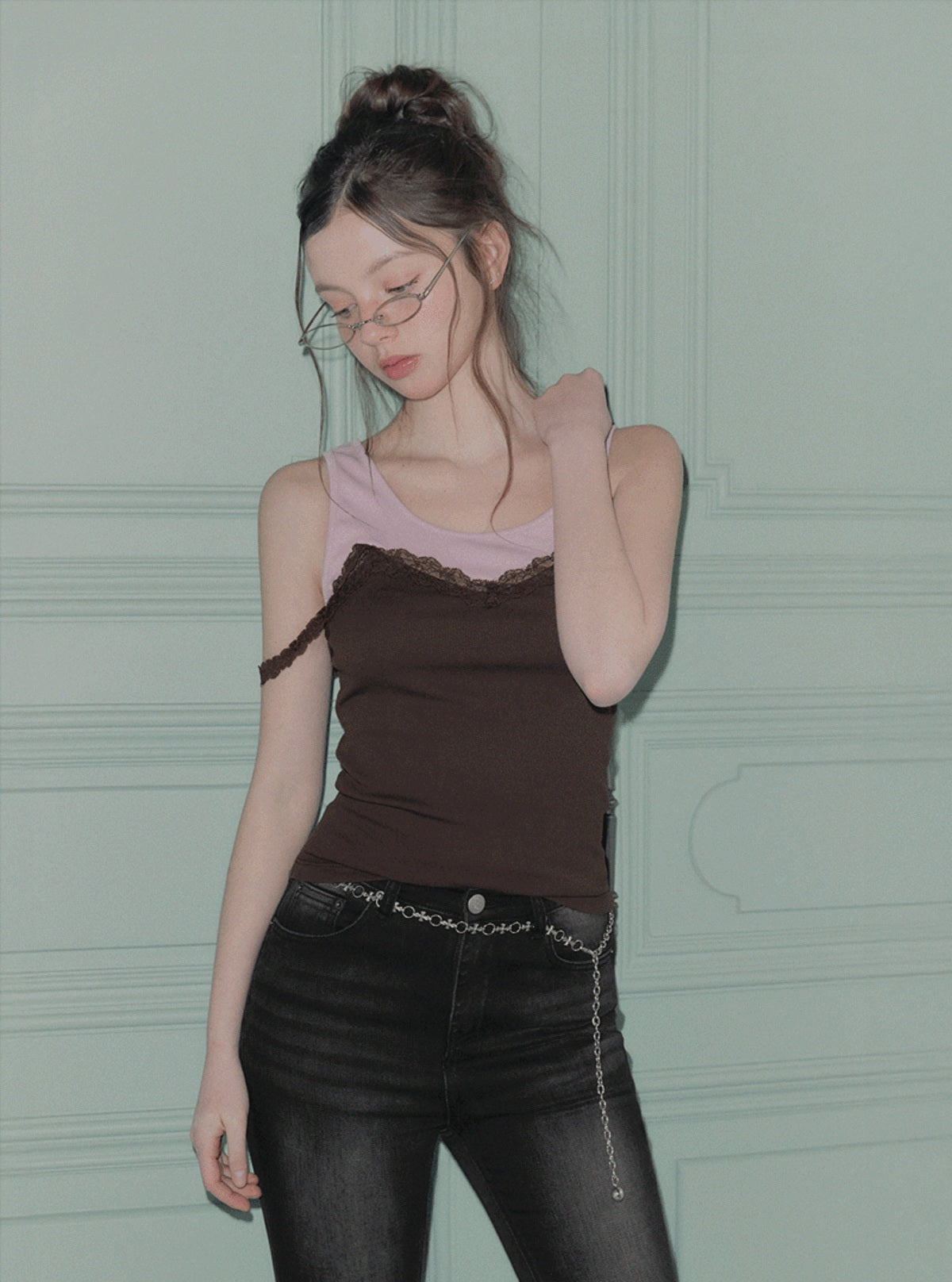 Deoel Contrast Layered Strap Sleeveless Top