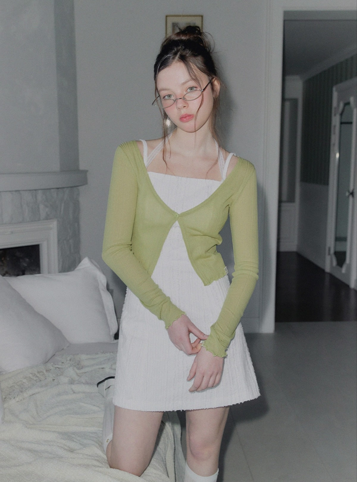 Bigen Wave Cropped Long-Sleeve Cardigan